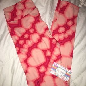 Brand New Heart Leggings!!! LuLaRoe